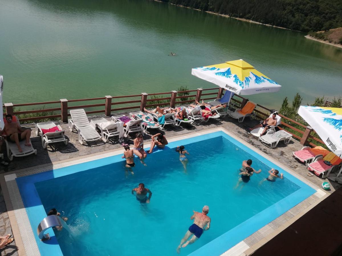 Pensiunea Belvedere Cincis Exteriér fotografie