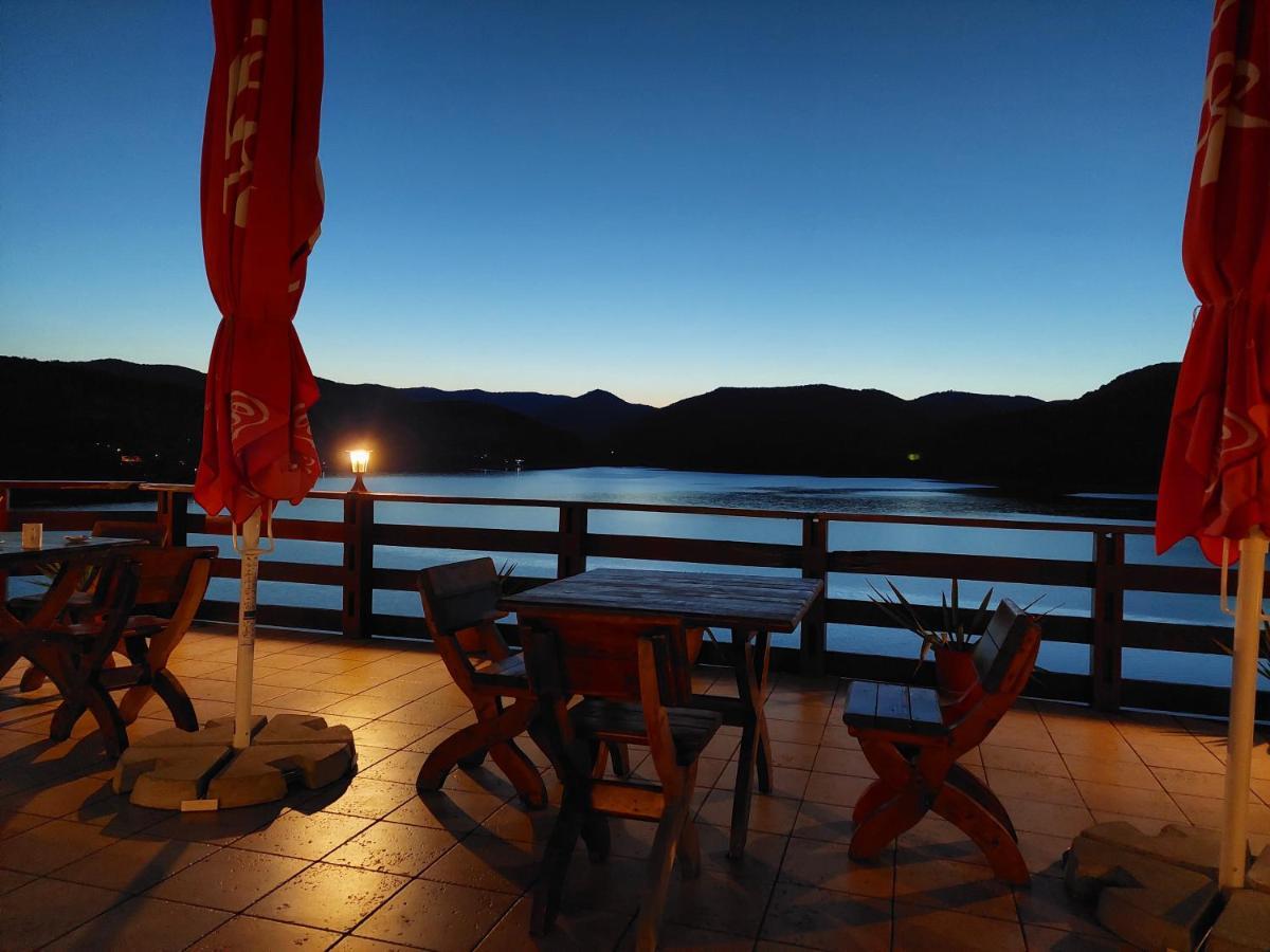 Pensiunea Belvedere Cincis Exteriér fotografie