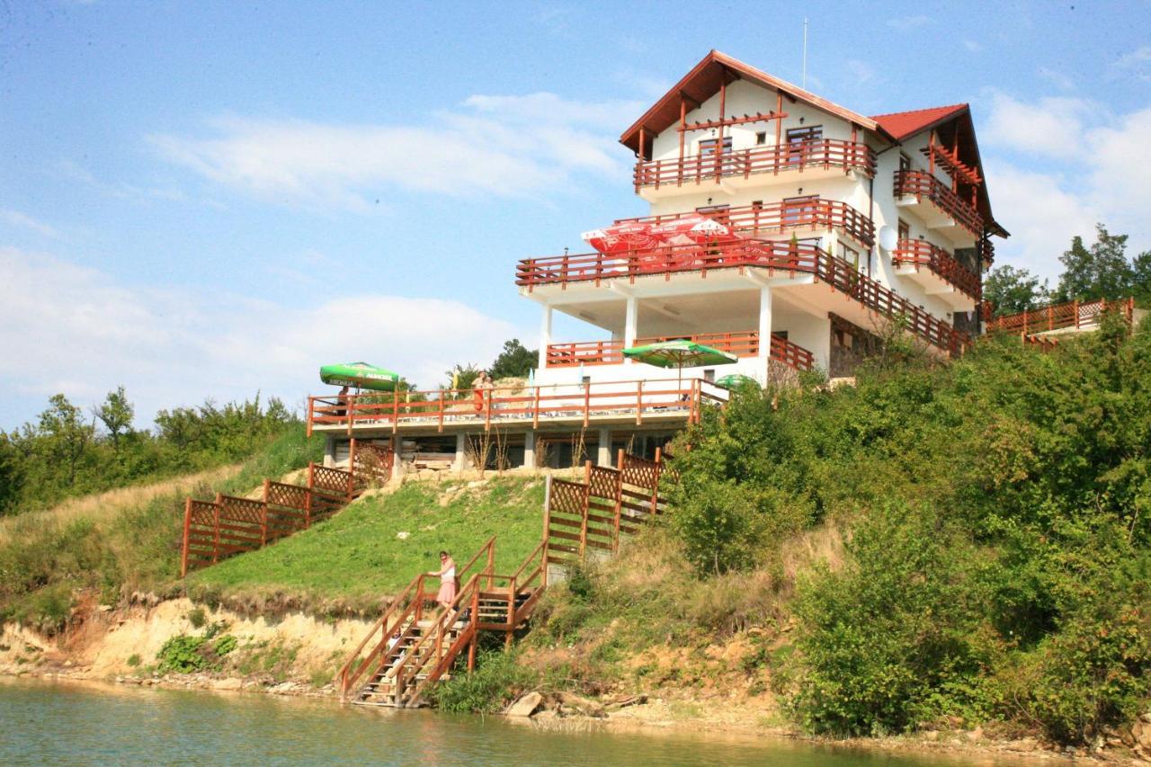 Pensiunea Belvedere Cincis Exteriér fotografie